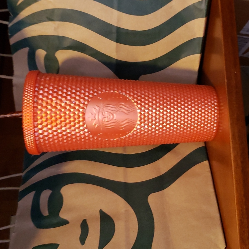 Starbucks NWT Fall 2022 Orange Bling studded 24 oz. cold cup